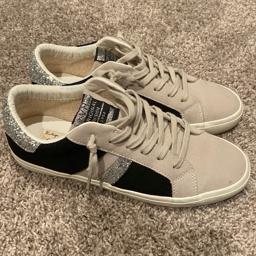 Vintage Havana sneakers